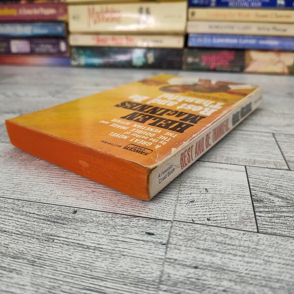 Rest and Be Thankful by Helen MacInnes 1949 Fawcett Crest Paperback Romance PB - Picture 7 of 11